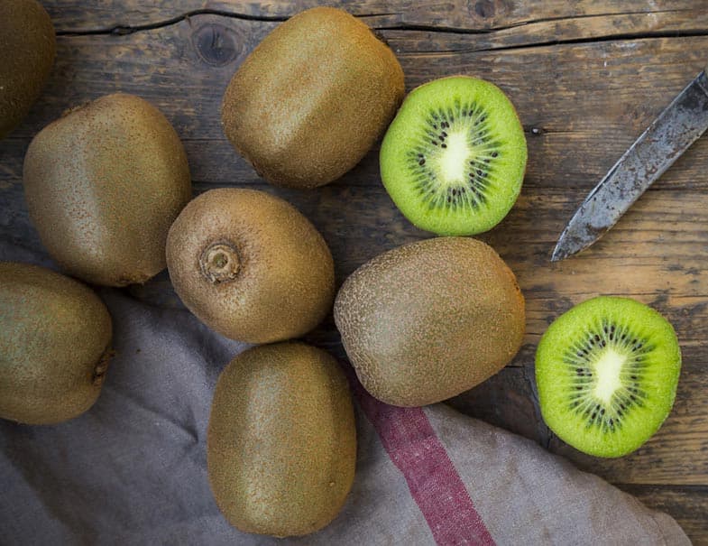 Trồng kiwi đơn giản tại nhà cho quả thơm ngon lạ miệng