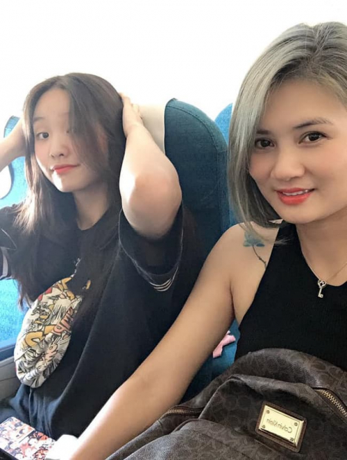 Con gu00e1i xinh nhu01b0 hoa cu1ee7a Hoa khu00f4i bu00f3ng chuyu1ec1n Kim Huu1ec7