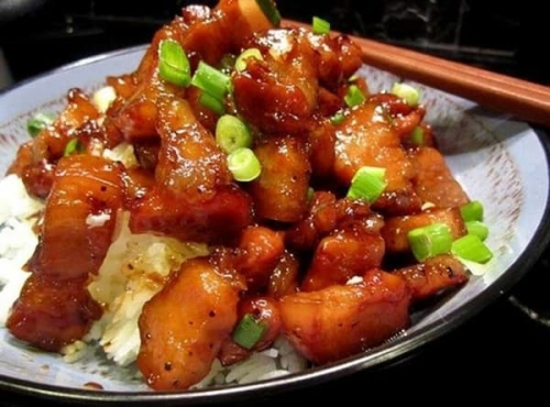 4 cách kho thịt heo ngon ngọt thơm mềm, dù nắng nóng ăn vẫn “hao cơm”