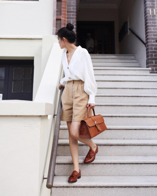  Cẩm nang phối quần shorts theo phong cách smart casual cho nàng công sở