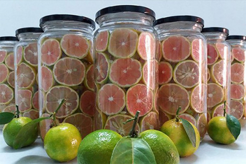 Mách bạn cách ngâm chanh đào mật ong trị ho cho cả nhà