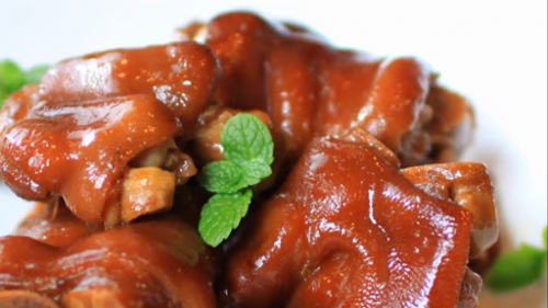 Các công thức thịt chân giò kho đủ món ngon tê tái