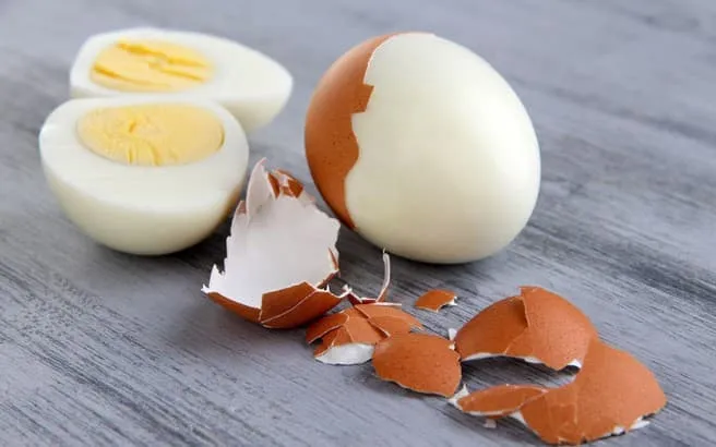 Biết lý do 39 quả trứng bị bỏ lại trong bữa ăn sáng, thầy giáo soạn ngay một bài giảng thức tỉnh phụ huynh
