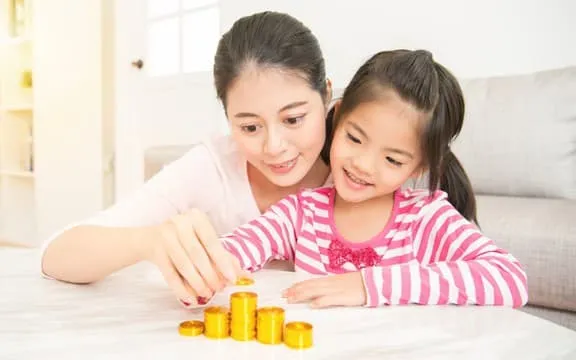 Nhìn cách người Mỹ dạy con về tiền để hiểu tại sao họ độc lập và tự tin đến vậy