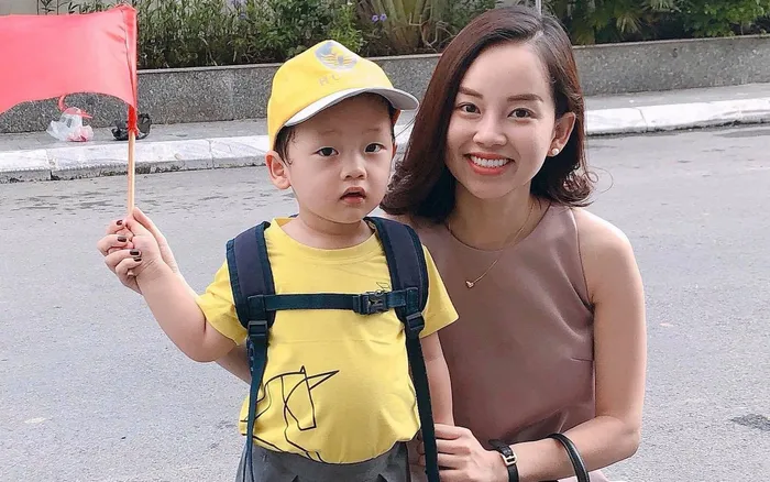 Ly Kute thường xuyên làm 4 điều này, con trai hơn 3 tuổi đã ăn nói chững chạc, hiếu động nhưng rất biết nghe lời