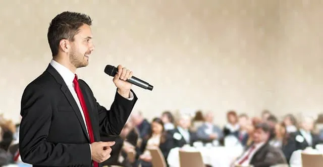 7 cách vượt qua nỗi sợ diễn thuyết