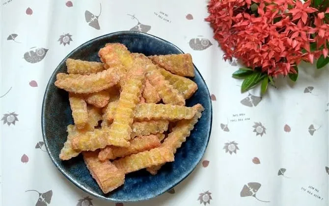 Khoai lang chiên giòn lắc phô mai bé yêu ăn mãi không dừng
