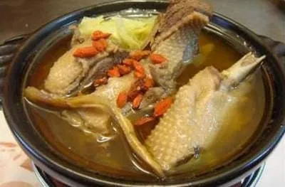 Ngỗng chữa suy nhược cơ thể