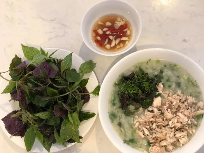 Bữa sáng làm bát cháo cá lóc tía tô vừa thơm ngon lại cực tốt cho sức khỏe