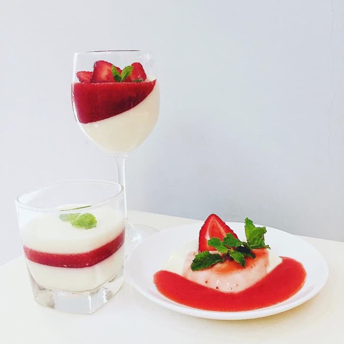 9x Gợi ý làm Panna cotta dâu tây 