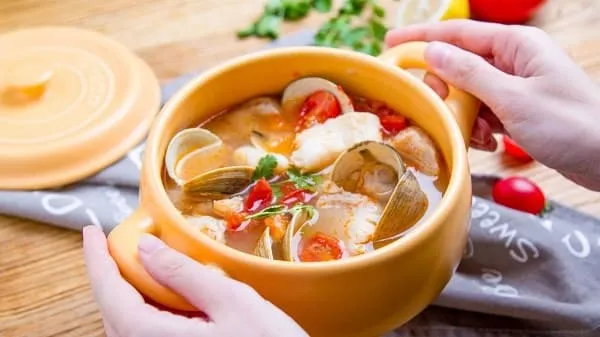 Mẹ tôi có bí quyết nấu món canh cá thơm ngon, ai ăn cũng phải xuýt xoa