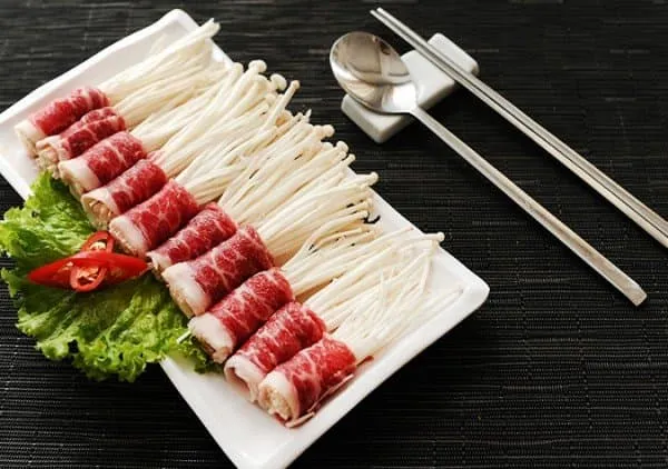 Bạn cũng có thể tự trồng nấm kim châm tại nhà, đơn giản cực kỳ