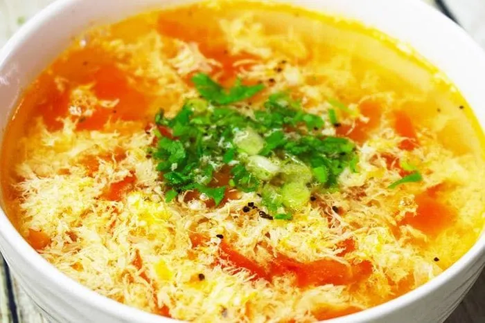 Có phải canh cà chua, trứng gà bổ não?