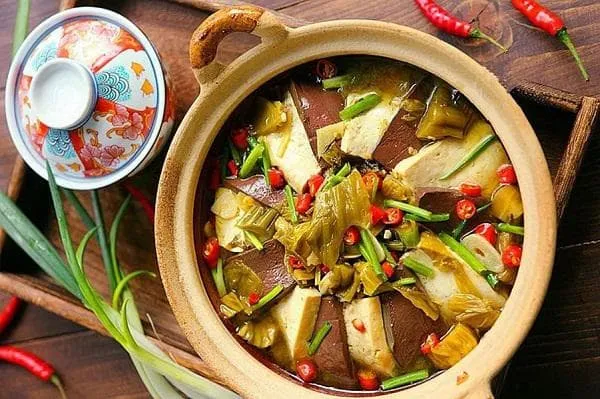  Canh dưa chua quá quen thuộc nhưng chế biến ngon 