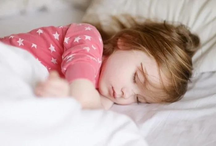9 nguyên tắc chăm sóc sức khỏe cho trẻ không phải lúc nào cũng đúng