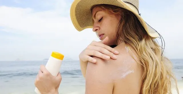9 cách trị mụn lưng tại nhà giúp bạn lấy lại vẻ gợi cảm