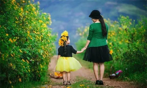 Mẹ kính yêu của con!
