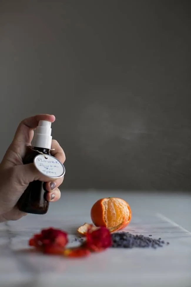 Bí quyết tạo chất khử mùi từ tự nhiên giúp cơ thể thơm ngát