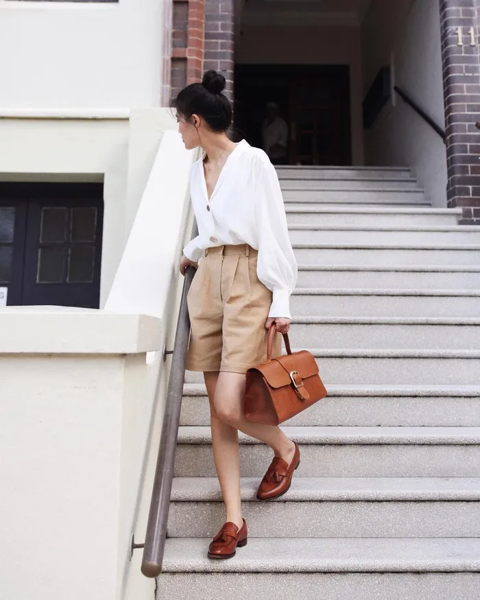  Cẩm nang phối quần shorts theo phong cách smart casual cho nàng công sở