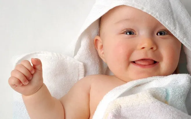 Kinh nghiệm chăm sóc trẻ sơ sinh vào mùa hè