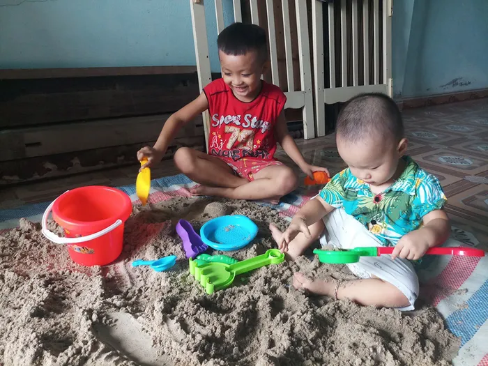 Giải tỏa năng lượng cho con chơi trong nhà, mùa Covit